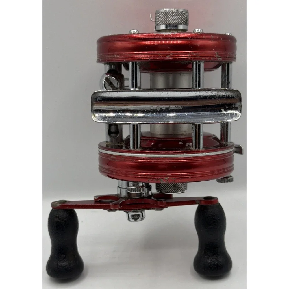 Abu Garcia Ambassador 5000 Baitcasting Reel Red 594178. Made In Sweden